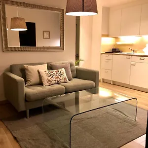  Apartment Cool & 2 Bedroom In Heart Of Eaux-vives